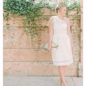 ISO camilyn Beth Florence dress ivory-10